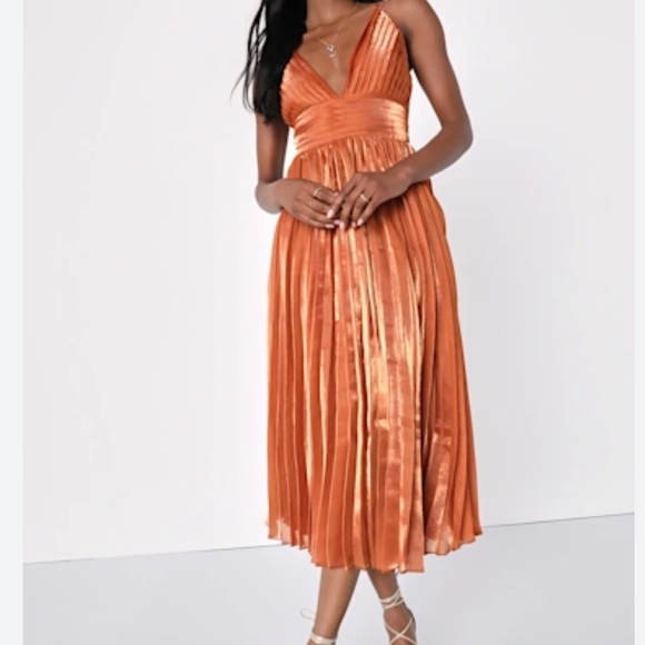 Lulu's Exceptional Drama Maxi Dress A Line Fit & Flare Party Rust Orange  Pleated